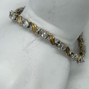 Gold plated Bracelet with Topaz Gemstones 7 1/2”